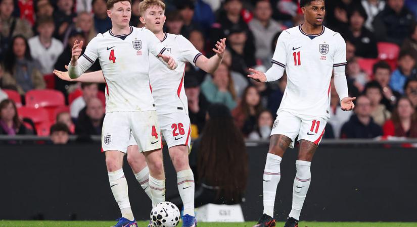 Felkészülés: Anglia és Hollandia sem tudott győzni a keddi játéknapon – videóval