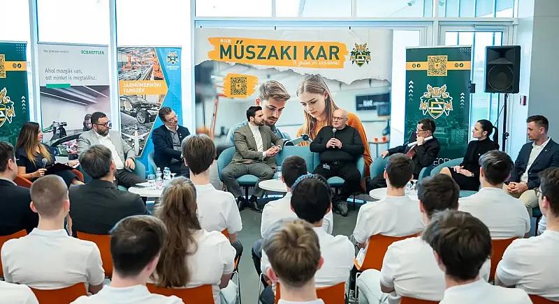 A Schaeffler támogatásával épül a Debreceni Egyetem első versenyautója