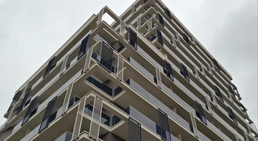 Baltával esett a fogpiszkálónak a kormány a fővárosi lakásépítéseknél