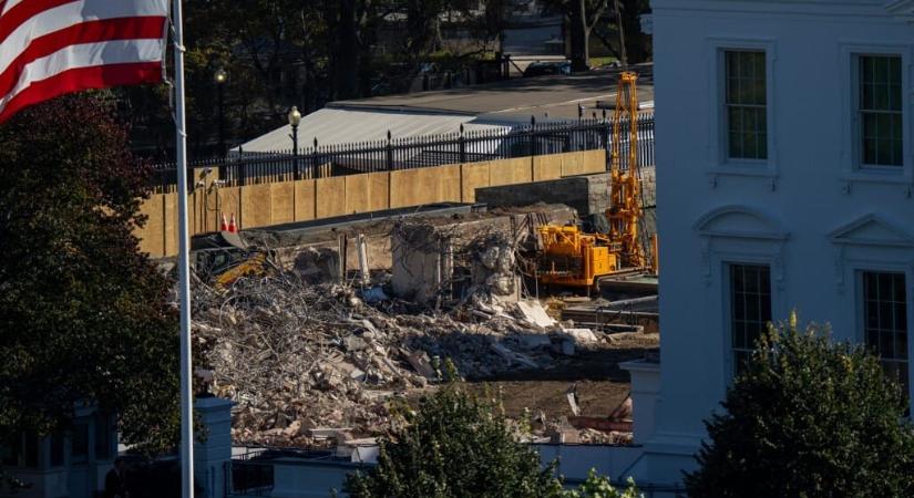 Egy szövetségi bíró felfüggesztette Trump báltermének építését