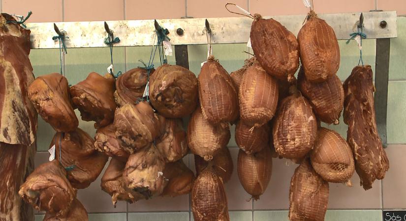 Nem kell mélyebben a zsebünkbe nyúlni a hagyományos húsvéti ételekért