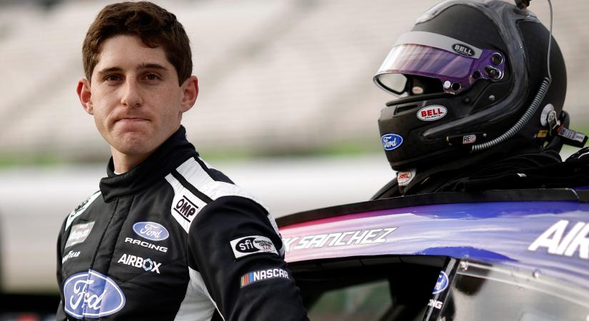 Alig másfél hónap után újra partvonalra került Nick Sanchez