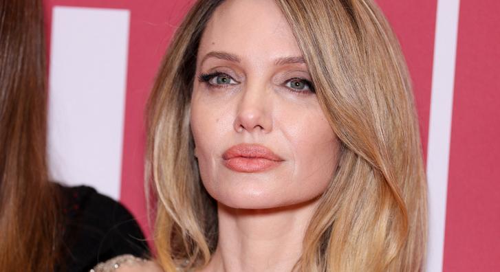 Friss fotók kerültek elő Angelina Jolie magyar hasonmásáról, döbbenetes a hasonlóság