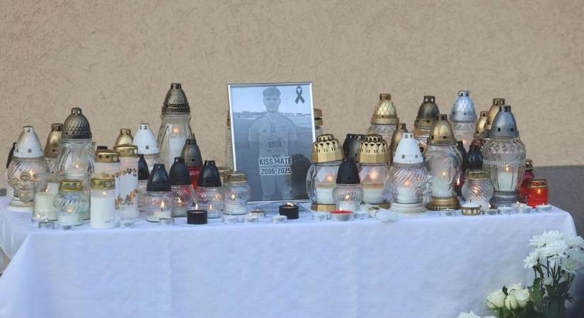 „Az a pálya egy elátkozott pálya” – megszólalt az edző Kiss Máté haláláról, ez történt a pályán az ütközés után