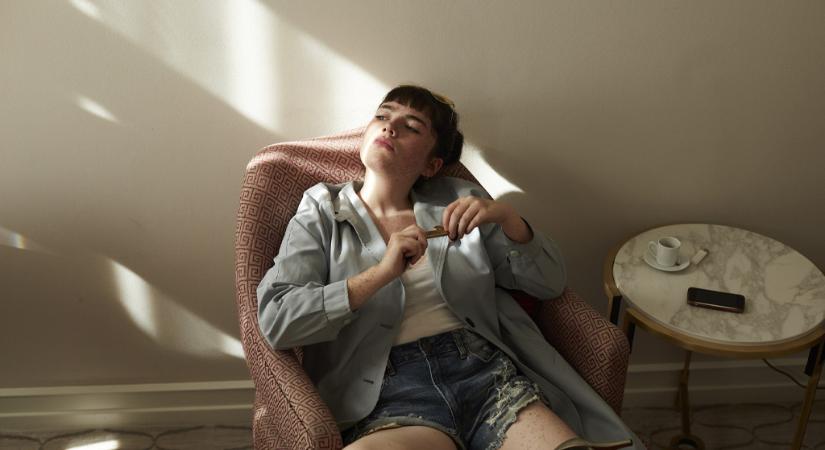 Pszichológusok szerint: ha nem kapod fel azonnal a telefonod, ez az 5 tulajdonság jellemző rád