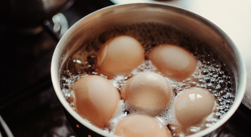 Sokan itt hibáznak: ezért nem szabad a forró főtt tojást hideg vízbe tenni