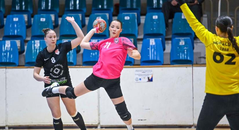 A bajnoki cím várományosa magabiztosan hozta a kötelezőt Szekszárdon (galéria)