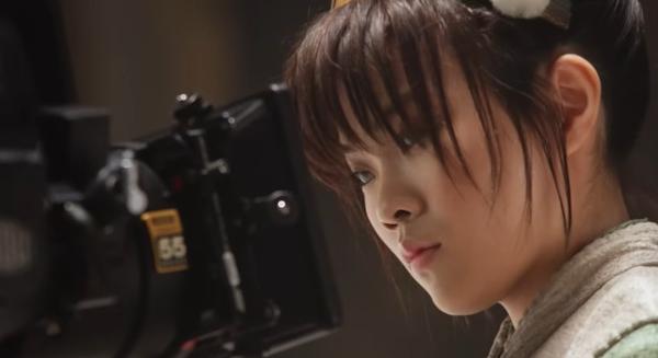 Júniusban folytatódik a Netflixes Avatar sorozat, az új előzetesben a színészek is megszólalnak