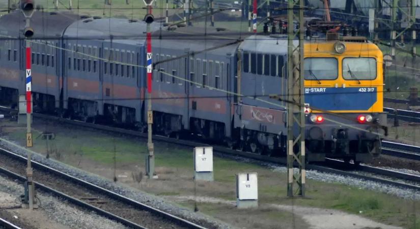 Ceglédnél is vonat gázolt el egy embert