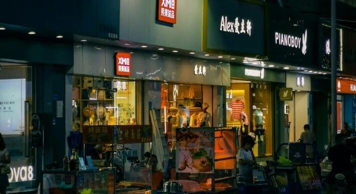 A szankciók sem törték meg a Huawei-t – Nőtt a nyereség, az MI és az autóipar húzta a céget