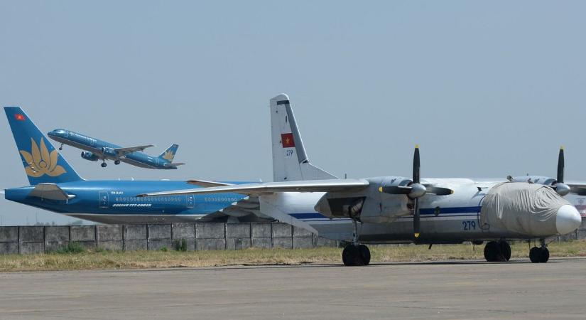 Tragédia a Krím felett: sziklafalnak csapódott egy repülőgép, nincs túlélő