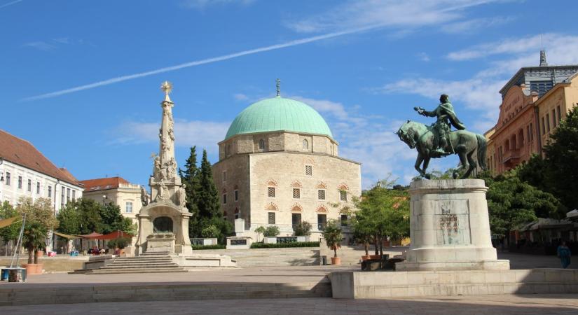 Kvíz: Felismered a magyar városokat egyetlen nevezetességről?