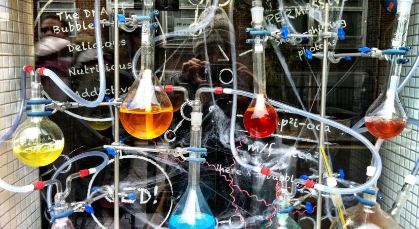 161 éve született Zsigmondy Richárd a kolloidkémia kutatója