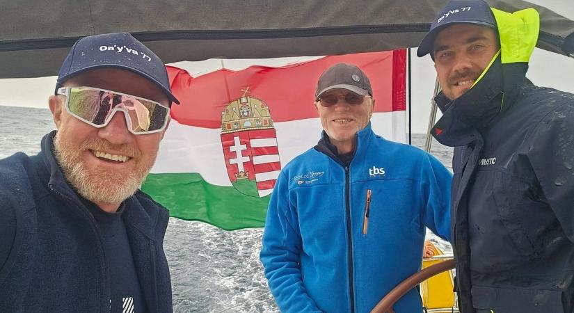 Kaland az Atlantin: ilyen együtt hajózni Fa Nándorral (videó)