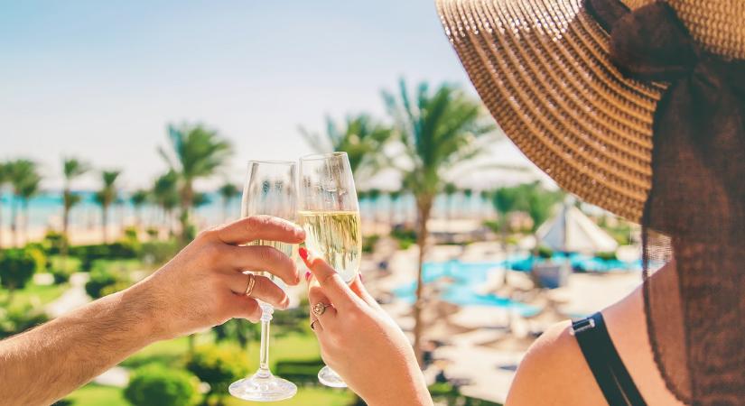 Üdülni utaztak a szülők, 5 gyereket hagytak otthon felügyelet nélkül