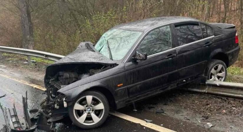 Életveszélyesen megsérült Oszter Alexandra fia, mentőhelikopterrel vitték kórházba a baleset után