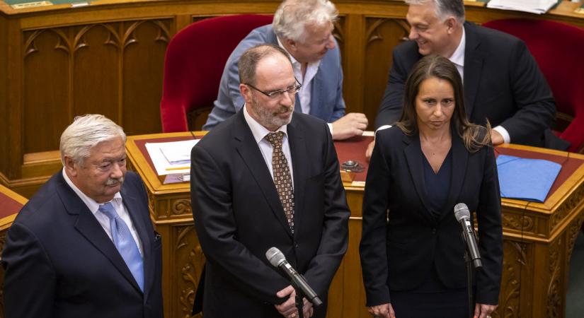 Az Alkotmánybíróság kezd kijönni a sodrából, miközben harmadszor védi be a közmédia nyílt propagandáját