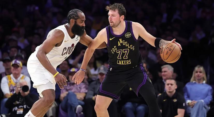 Doncic 42 ponttal vezette győzelemre a Lakerst; közel húsz év után nyerte meg divízióját a Pistons – videó