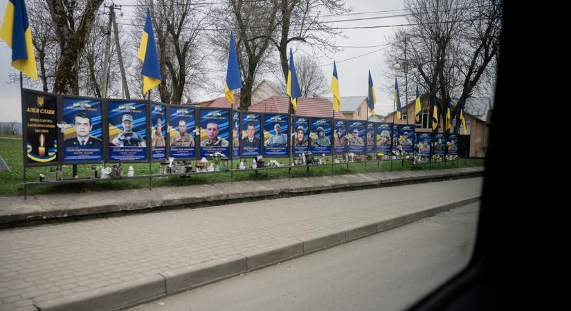 Kárpátalja próbál túlélni, miközben halottak néznek farkasszemet az élőkkel a főtereken