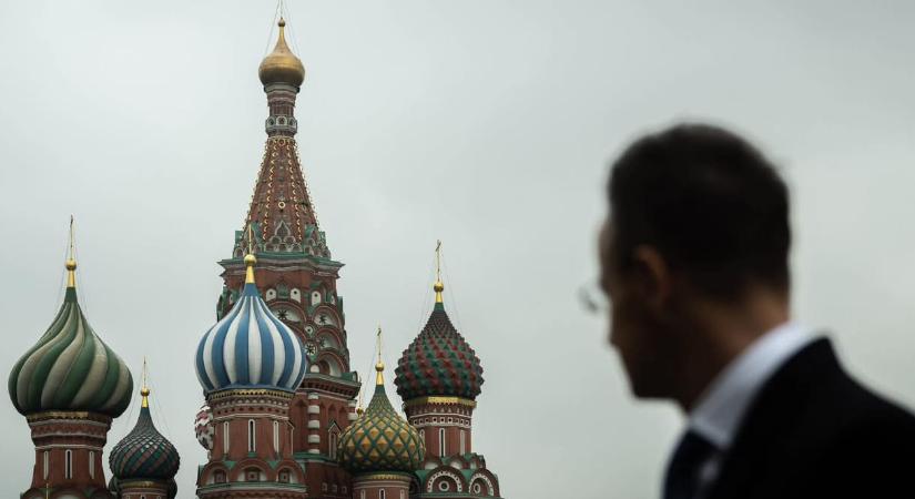 „Szíjjártó urat, mint egykori tanítványomat megtagadom” – írta a Corvinus egykori oktatója