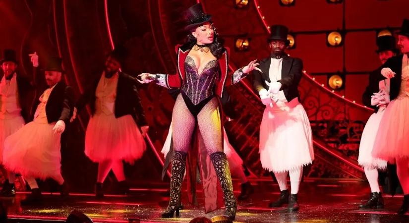 A színpadon lett rosszul a népszerű rapper