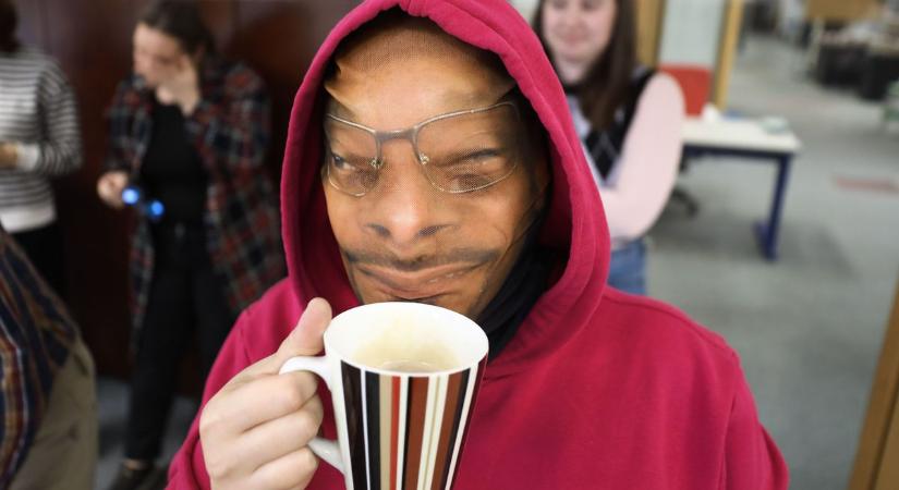 Megtaláltuk a legőrültebb webshopos cuccokat – Videóval