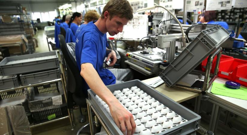 Alapanyag van, kérdés, hogy mennyiért - a nagy műanyag felhasználók egyelőre tartják a frontot Somogyban