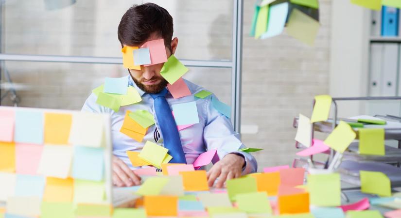 Ma van a nap, amikor legálisan lehetsz seggfej. De miért szívatjuk egymást április elsején?