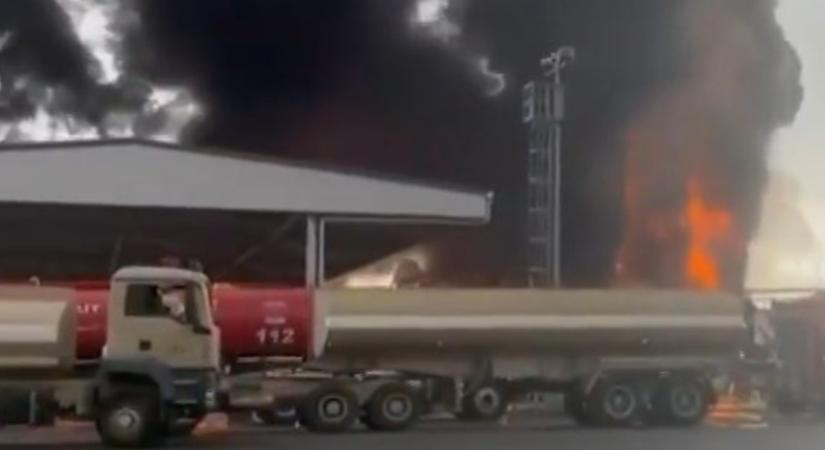 Iráni találat érte a kuvaiti nemzetközi repülőteret és Bahreinben egy ipari létesítményt