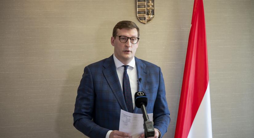 Panyi Miklós közölte: vizsgálják a fix 3 százalékos hitel biztosításának lehetőségét a külföldön dolgozó magyarok számára