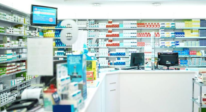 Mutatjuk, hogy lesznek nyitva a patikák a húsvéti hosszú hétvégén: ezek a gyógyszertárak lesznek ügyeletben