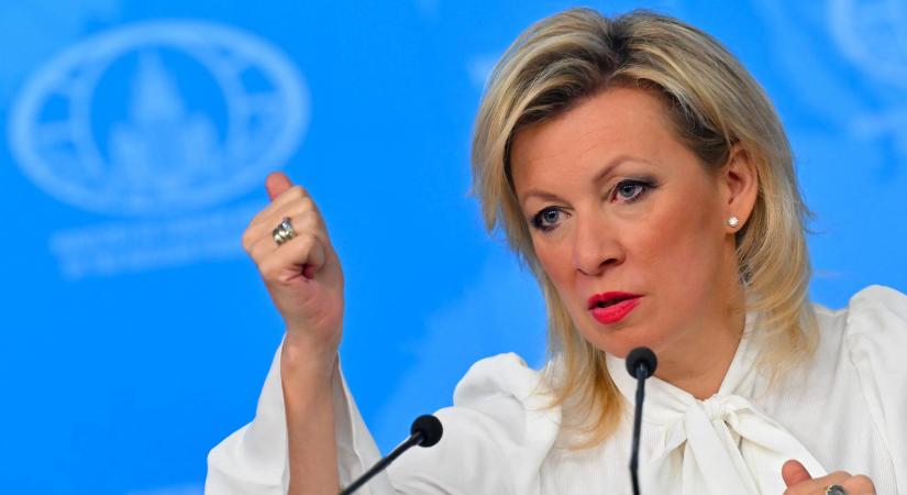 Az orosz külügyi szóvivő örül a Szijjártó–Lavrov-botránynak, mert bizonyítékot jelent, hogy a Putyin-rezsim nem avatkozik be semmilyen választásba