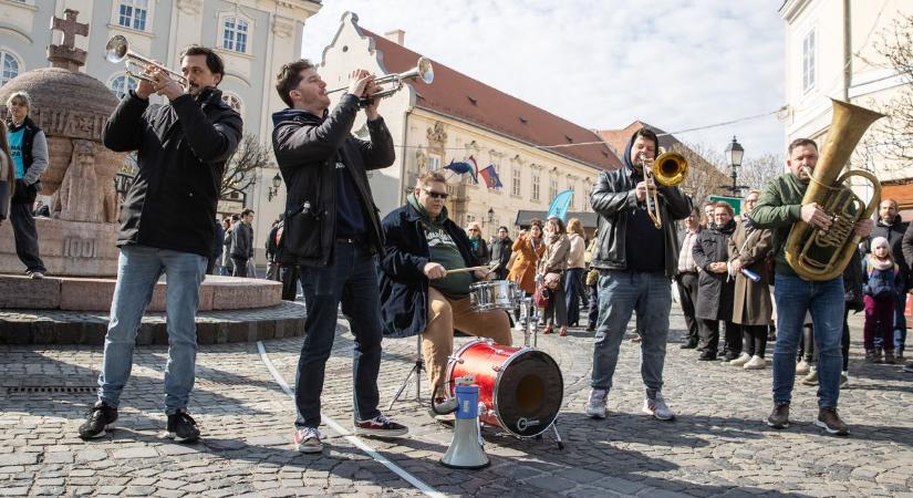 Ne maradj le: Sztárokkal és ingyenes koncertekkel zárul a Szakmák Utcája (galéria)