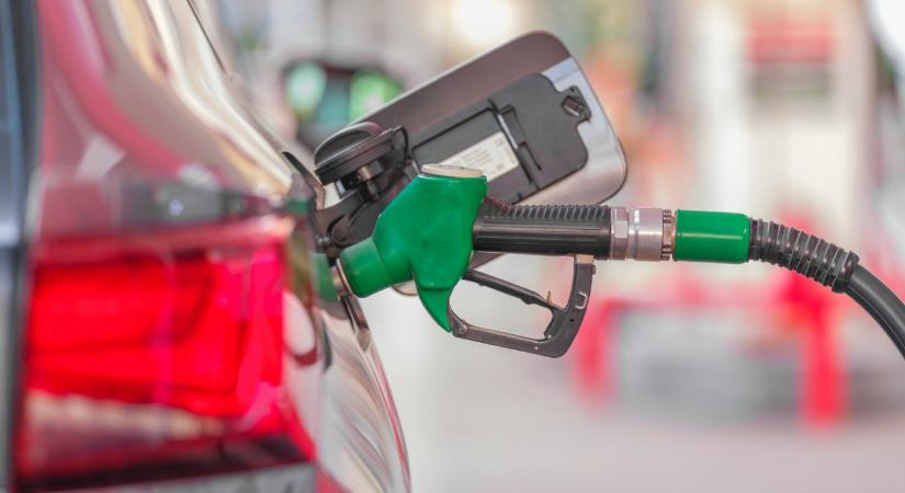 Árstop kontra klímavédelem: ki fizeti meg az olcsó üzemanyag árát?