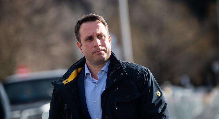 A kormány szerint már készülődnek, hogy megtámadják a magyarországi védett áras üzemanyagot