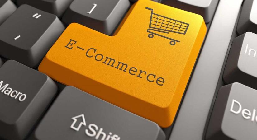 MÁR MINDEN NEGYEDIK CSOMAG KÜLFÖLDRŐL ÉRKEZIK