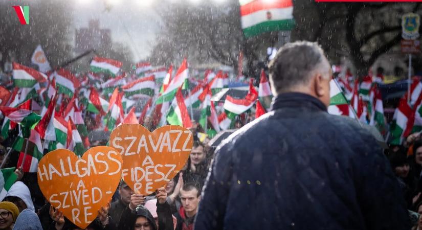 Előbújtak a patrióta szavazók: a jobboldal elérte az 50 százalékot a kampányfinisben