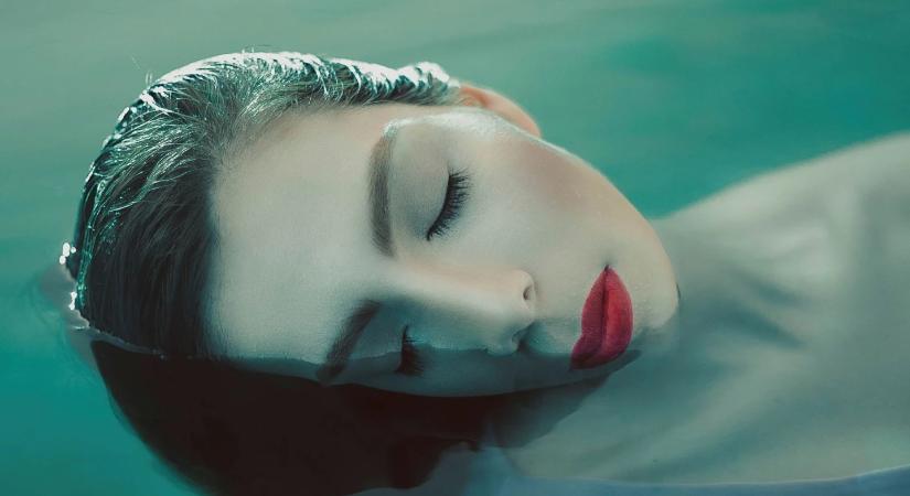 Zombi töltőanyag: Az új vitatott plasztikai sebészeti trend Amerikában