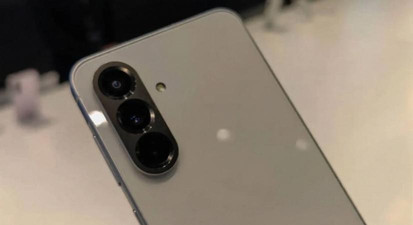 65 sebezhetőséget javít a legújabb Samsung Galaxy A55 és A56 frissítés