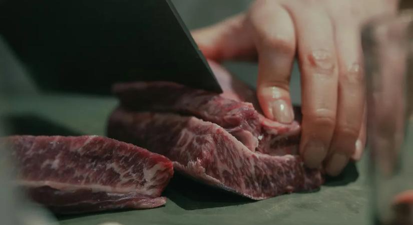 Meghalt a sztárséf, gyógyszereket találtak a holtteste mellett