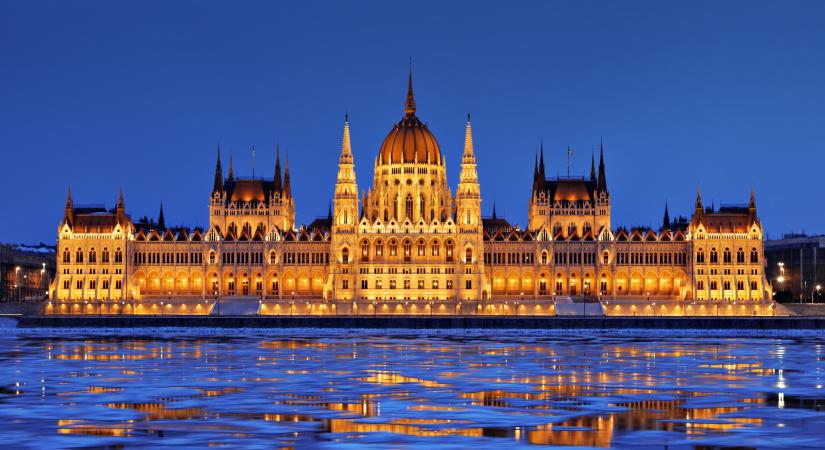 Hogy áll most Magyarország finanszírozása? Friss beszámoló jelent meg