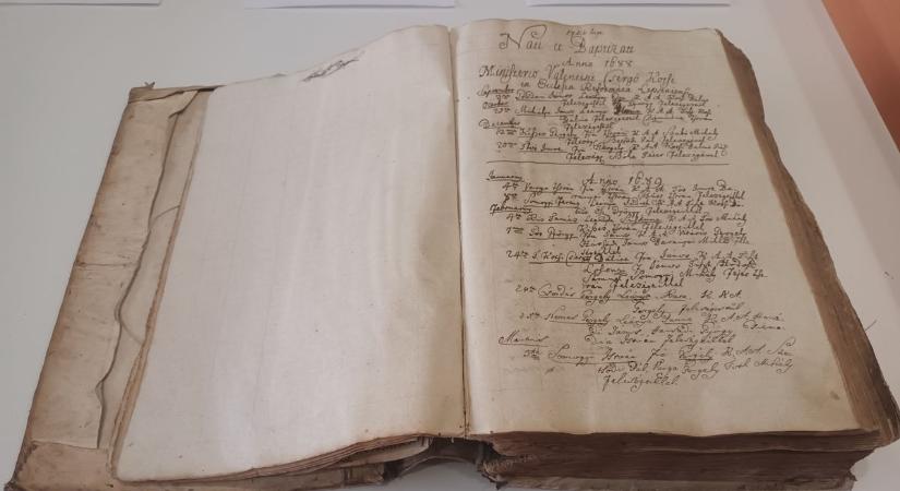 Szenzációs felfedezés a Lepsényi Könyvtárban!