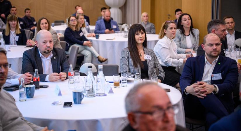 Új programmal segíti az EDC Debrecen a helyi kkv-szektor külpiacra lépését – fotókkal