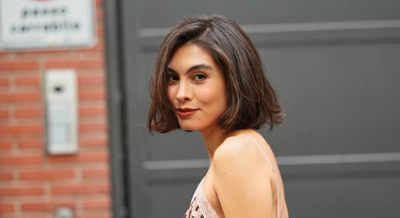 A vékony hajat is dúsabbnak mutatja ez a rövid hajfazon nőknek