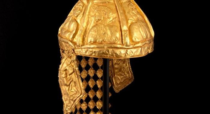Elárverezték az egyedülálló „magyar sisakot”