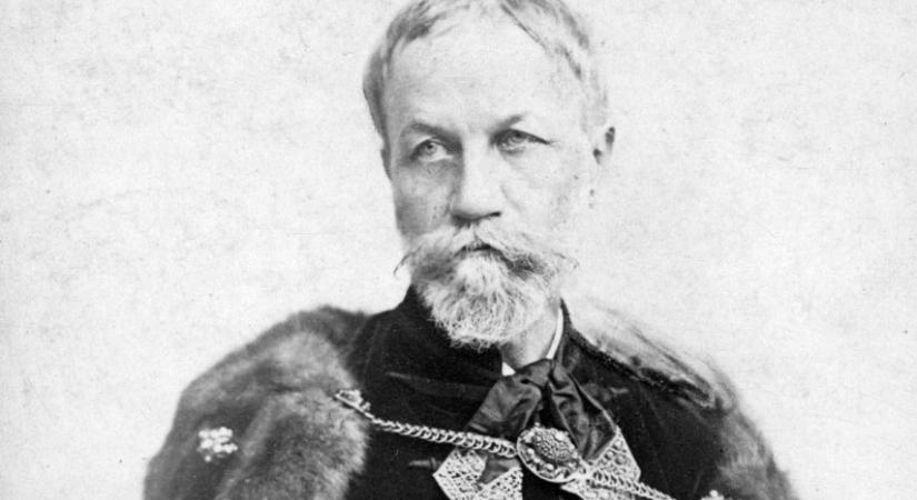 Hírmozaik – április 1.