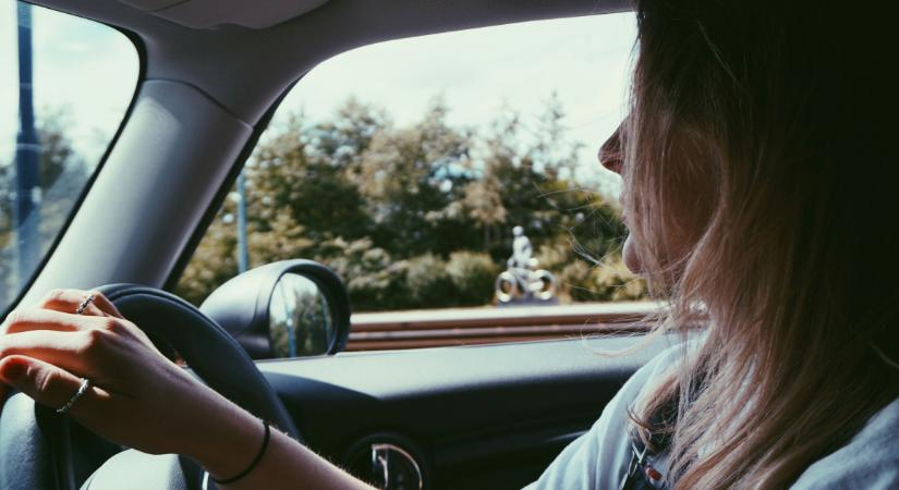Ezt a 4 dolgot ellenőriztesd az autódon tavasszal, ha még nem tetted