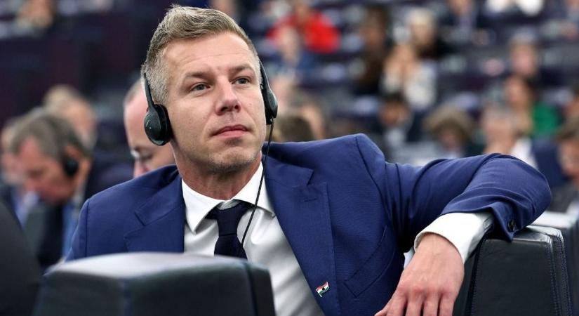 Ez már hivatalos: Magyar Péter az Európai Parlament leglustább képviselője