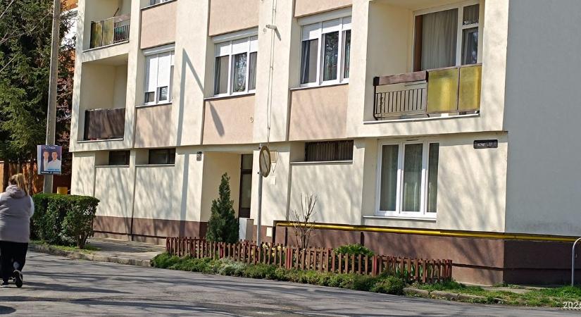 Több száz lakó lélegzik fel a villámárvizek súlya alól egy év múlva Lábatlanon