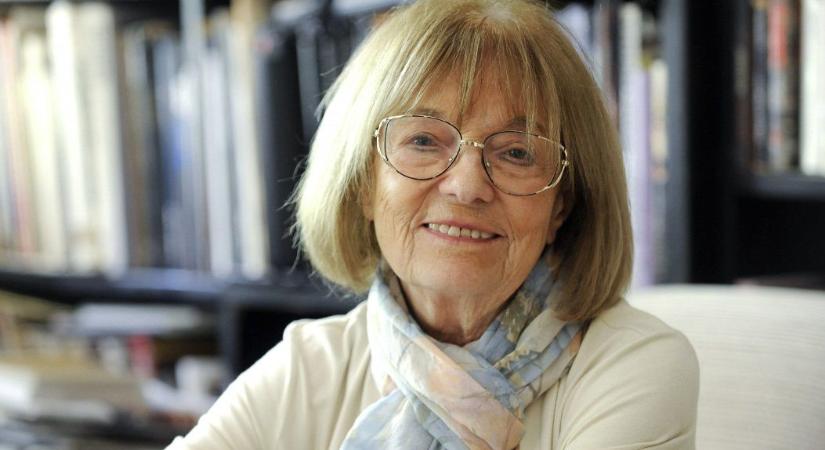 Elhunyt Radnóti Zsuzsa